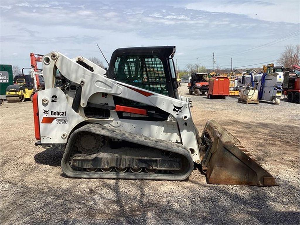 2021 BOBCAT T770 SKID STEER LOADER