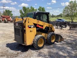 2017 CATERPILLAR 226D SKID STEER LOADER