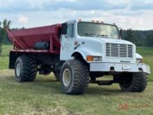 1997 INTERNATIONAL 4800 SPREADER TRUCK