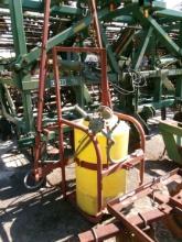 (866) Burroughs 3pt Boom Sprayer