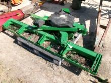 (956) John Deere Grapple Attachement for Bucket