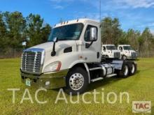 2017 Freightliner Cascadia 113 Day Cab