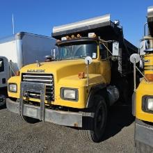 1999 Mack Rd688s Triaxle Dump Truck