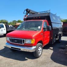 2004 Ford E450 service truck