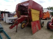 New Holland 853, Round Baler, s/n #: 772666