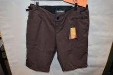 SPECIALIZED WOMENS TRAIL SHORTS, SIZE L