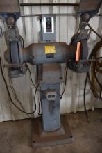 BALDOR BUFFER/GRINDER CAT. NO. 1215W, S/N: F290,