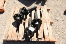 FOUR HEAVY DUTY 8 BOLT AXLE HUBS