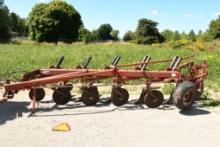 CASE IH 720 5 FURROW PLOW