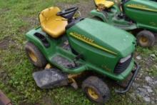 John Deere LT160 Automatic Lawn Tractor