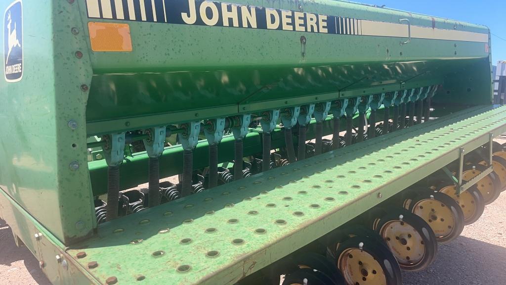 John Deere 455 25' Grain Drill