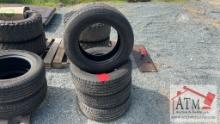 (4) 235 65R/17 Tires