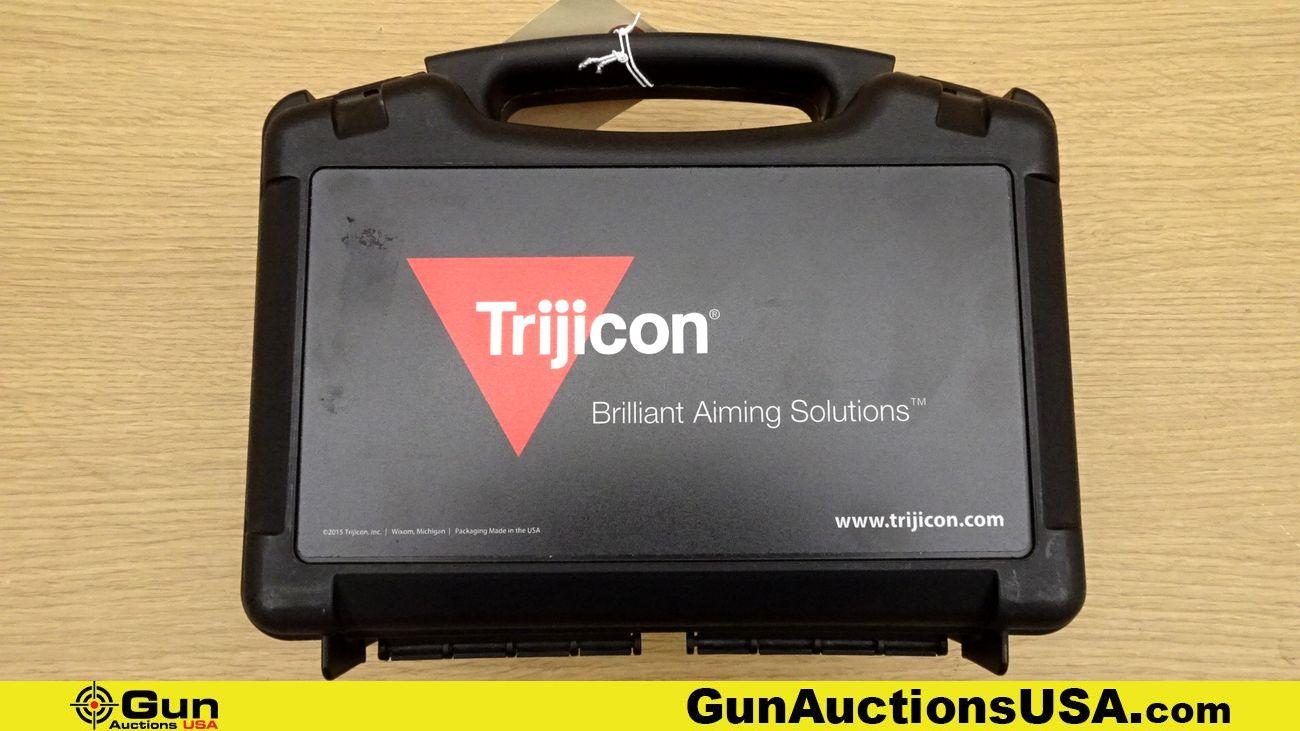 Trijicon, RS Regulate 100153 Scope. Excellent. 3.5x35 With Horseshow .223 Ballistic Reticle Scope, R