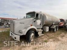 2003 Kenworth T800 T/A Fuel Truck