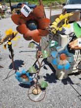 Red/blue Metal Flower Yard Art