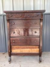 Vintage Chest of Drawers