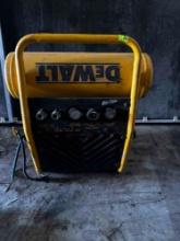 Dewalt air compressor. C