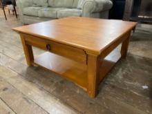 Riverside Furniture Original Label. Solid Hardwood Square Coffee Table W/ Drawer On Wheels See Desc