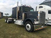 1987 Freightline FLD120, Cat Engine, 15 spd, Sleeper, Sliding 5th Wheel