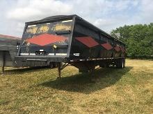 1989 Wheeler Hopper Bottom Steel Grain Trailer, 40ft, Roll Over Tarp, Air Ride