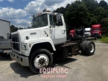1989 FORD LN9000 SINGLE AXLE DAY CAB
