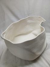 20”D White Woven Double Handled Basket