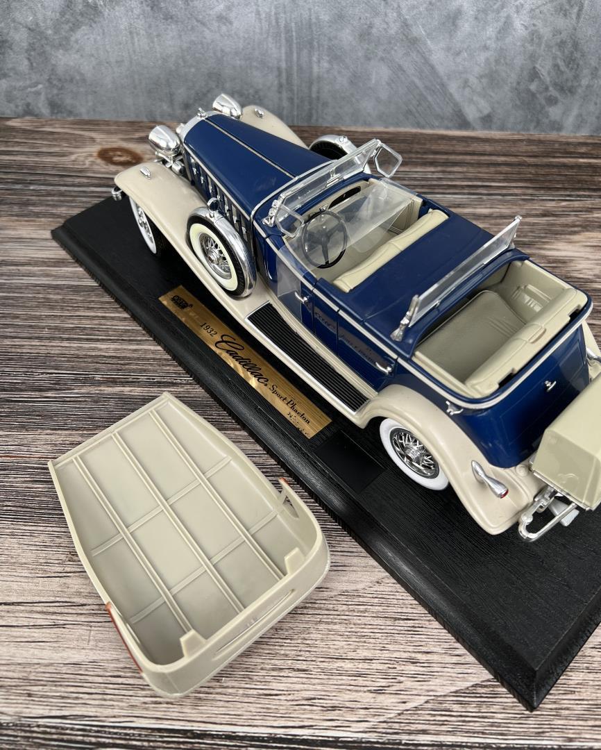 Die Cast Collector Automobiles