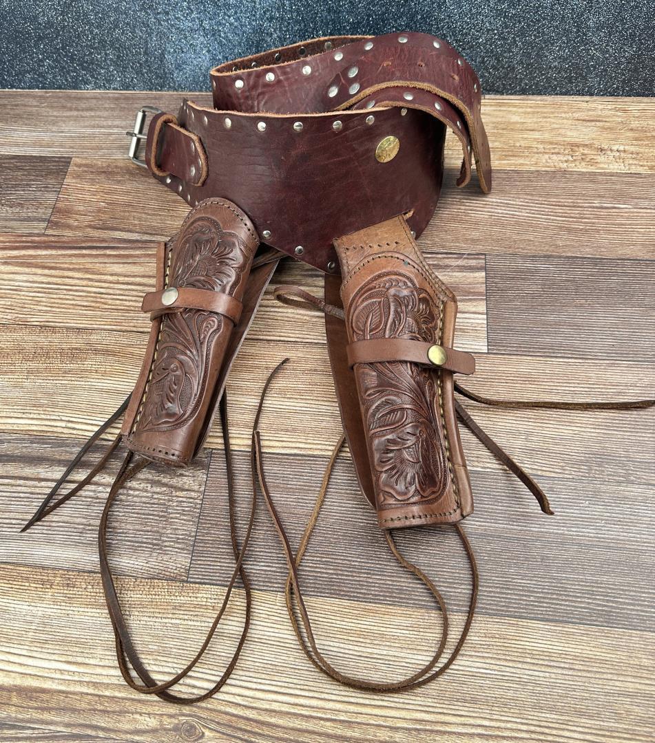 Custom Made Mexican Leather Gunfighter Belt