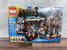 Lego The Hobbit 79013 Lake Town Chase Retired