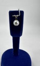 14k Gold Pearl and Sapphire Necklace Pendant