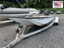 1981 Boston Whaler 13'5" FT Boat Hull M81G