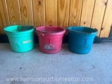 3, 8qt flat back feed Buckets