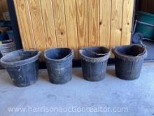 4, black rubber feed buckets