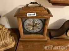 Buliva mantle clock