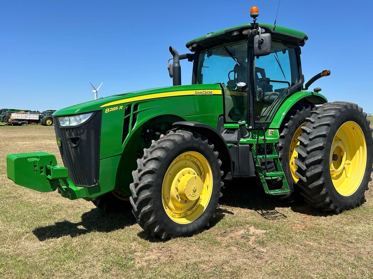 John Deere 8285R