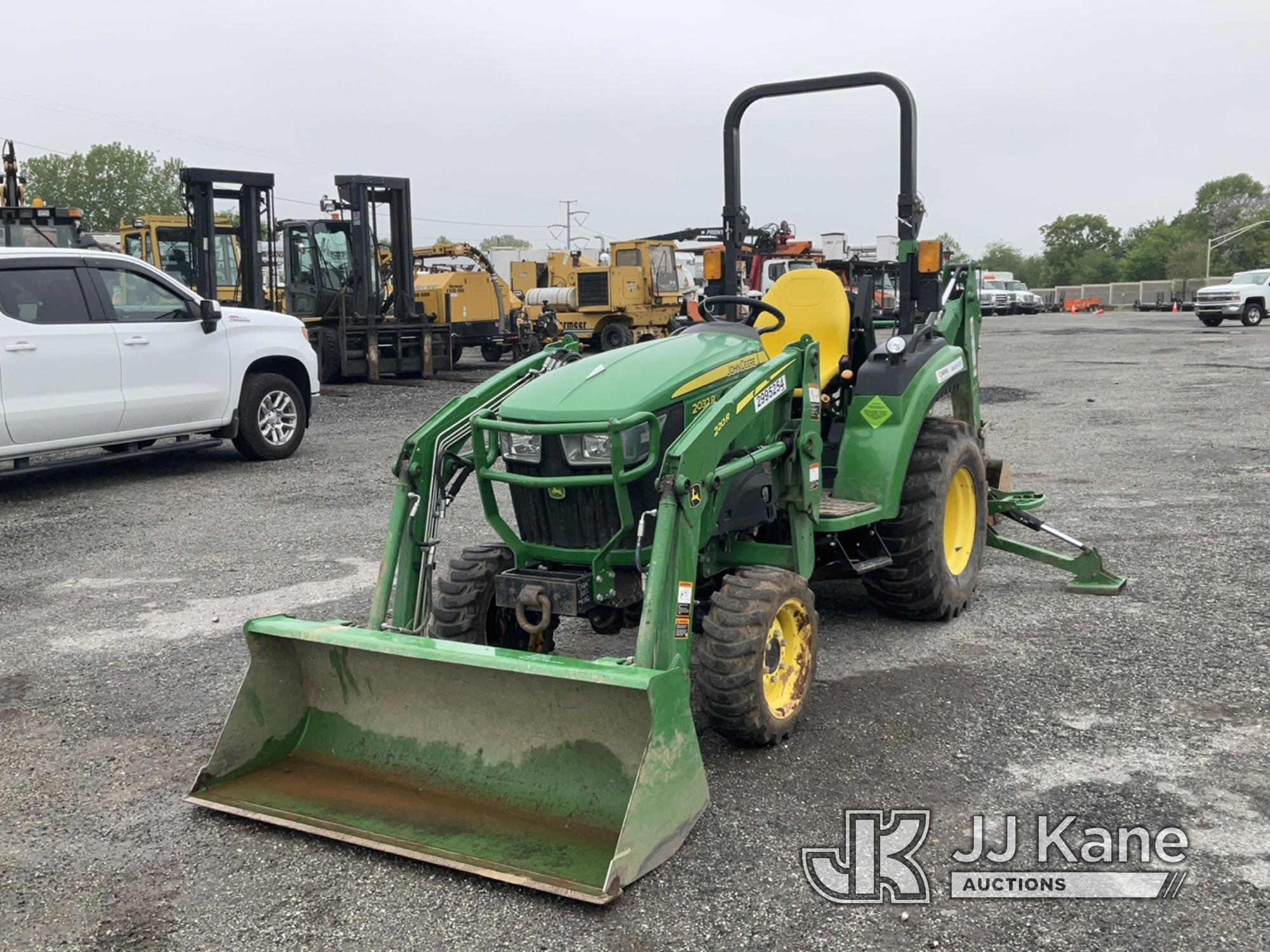 (Plymouth Meeting, PA) 2020 John Deere 2032R 4x4 Tractor Loader Backhoe Runs,Moves & Operates