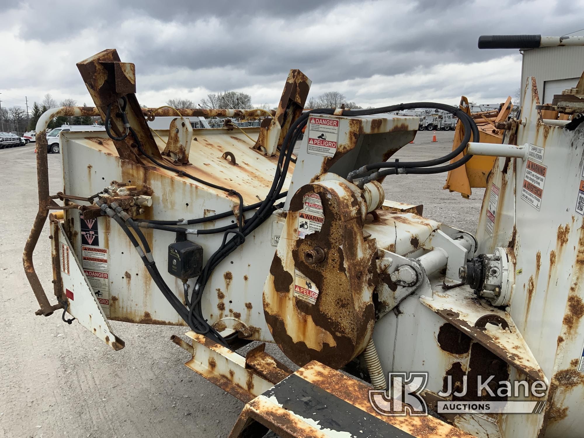 (Fort Wayne, IN) 2016 Morbark M12D Chipper (12in Drum), trailer mtd. NO TITLE) (Runs & Operates) (Ru