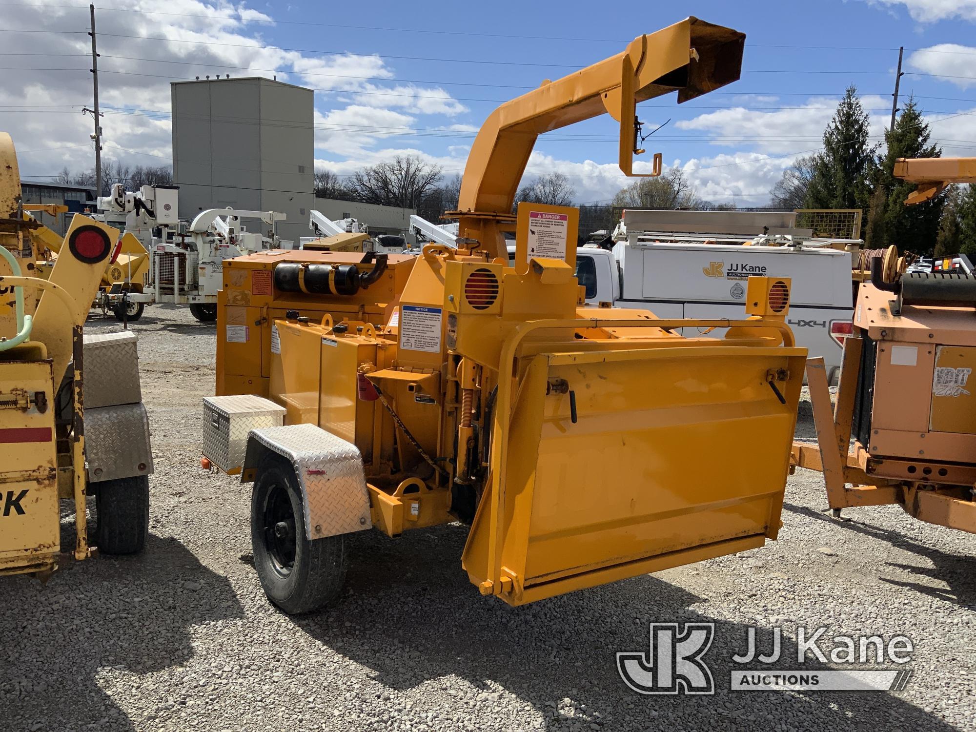 (Fort Wayne, IN) 2010 Bandit Industries 200 Chipper (13in Disc), trailer mtd. NO TITLE, CERTIFICATE