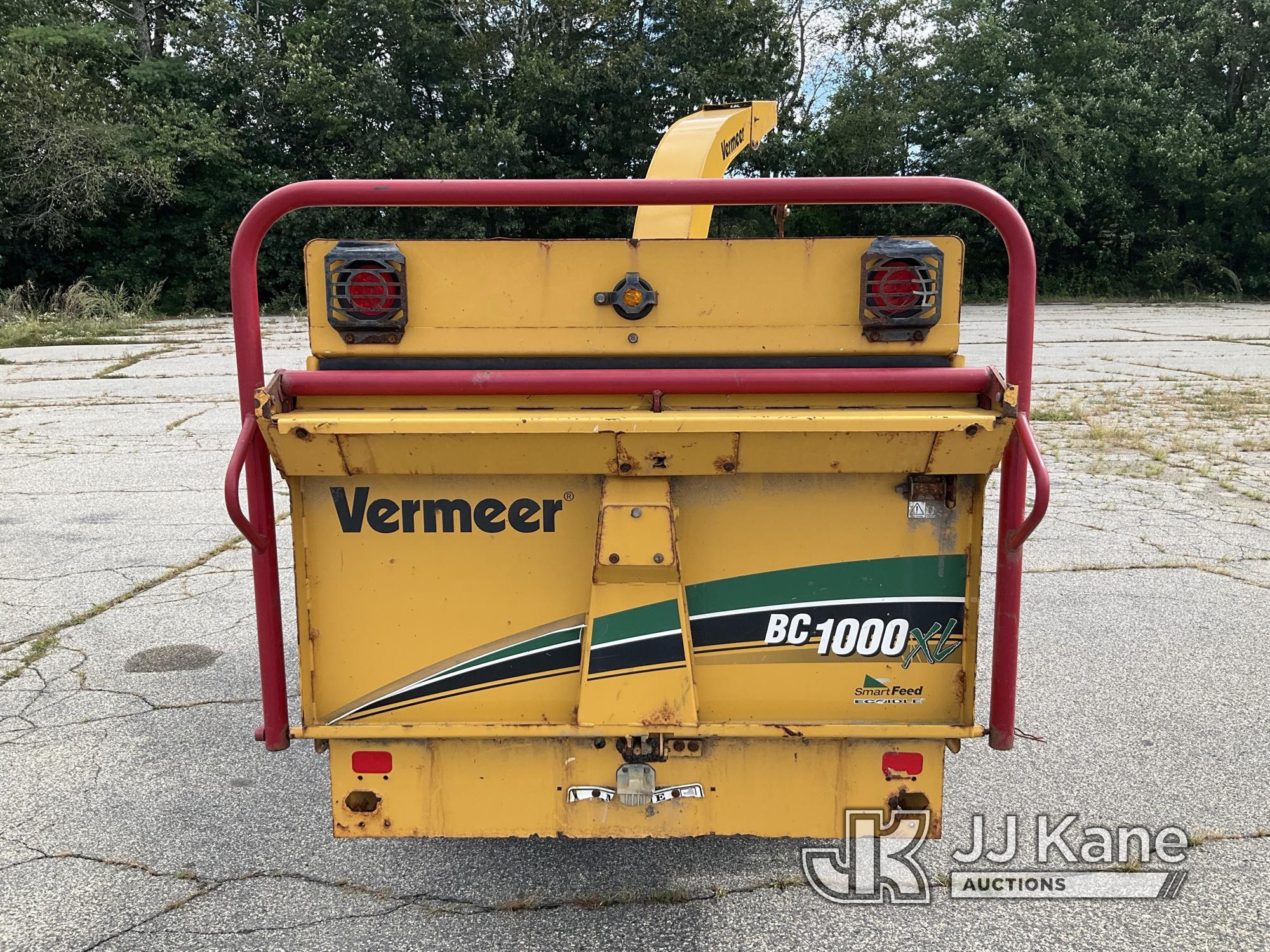 (Wells, ME) 2015 Vermeer BC1000XL Chipper (12in Drum), trailer mtd Not Running, Condition Unknown, B