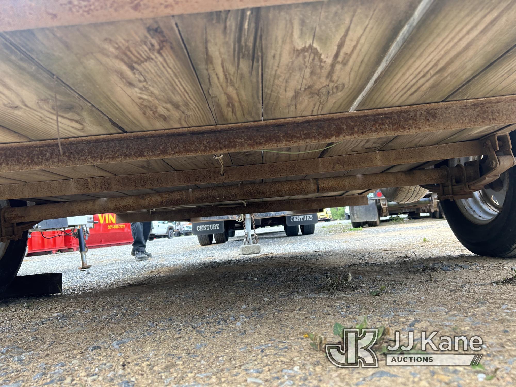 (Hagerstown, MD) 2013 Lone Wolf Trailer Condition Unknown, Rust Damage