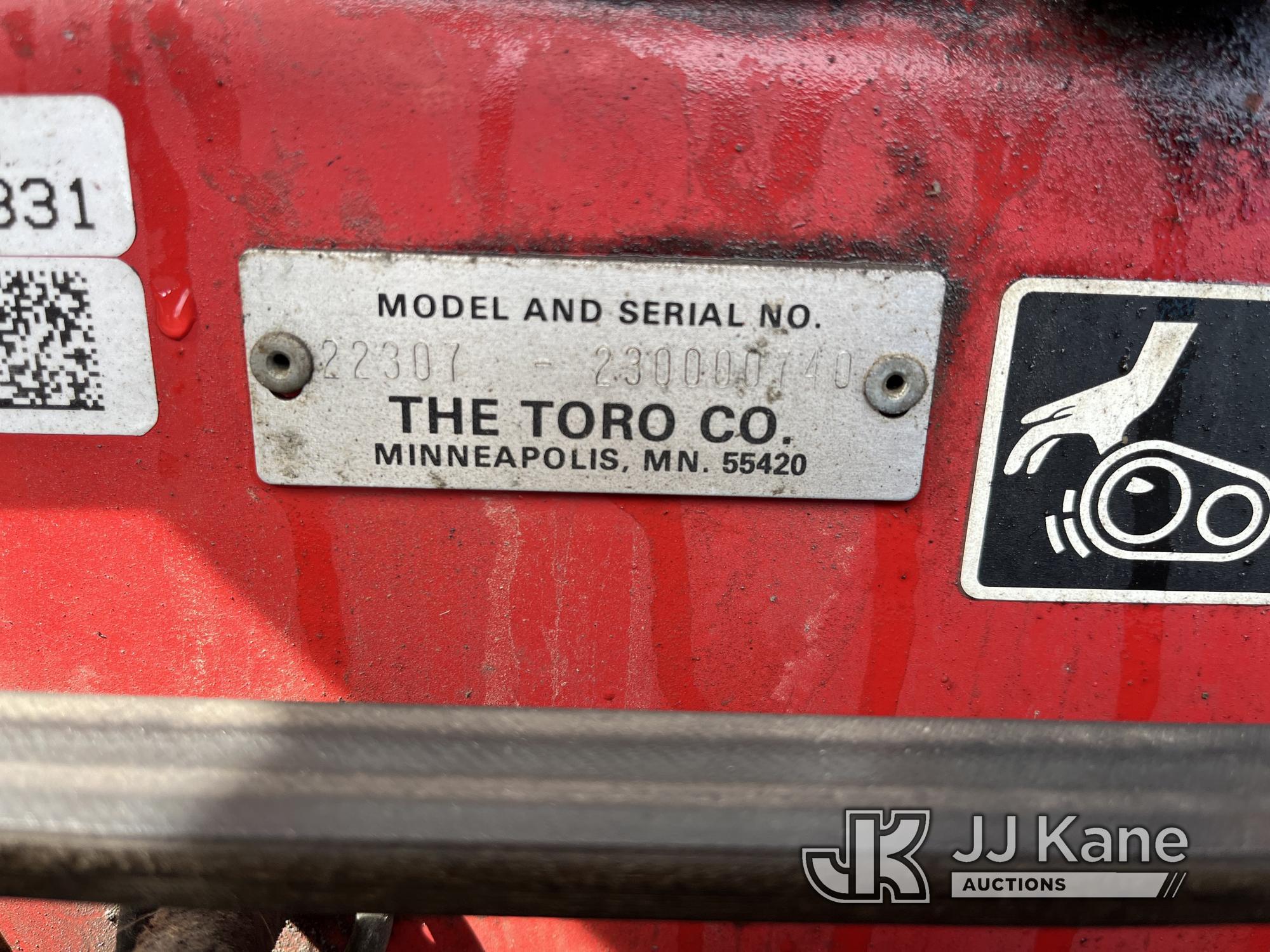 (Smock, PA) Toro Dingo TX-425 Walk-Behind Crawler Skid Steer Loader Runs, Moves & Operates