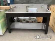 (Jurupa Valley, CA) 1 Regal Arkay Sink & 1 ISE In Sinkeratorq (Used) NOTE: This unit is being sold A