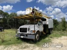 Versalift VO255RV, Over-Center Bucket Truck mounted behind cab on 2005 Ford F750 Chipper Dump Truck 