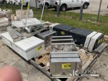 (Kansas City, MO) Misc Truck Storage Boxes & Step NOTE: This unit is being sold AS IS/WHERE IS via T