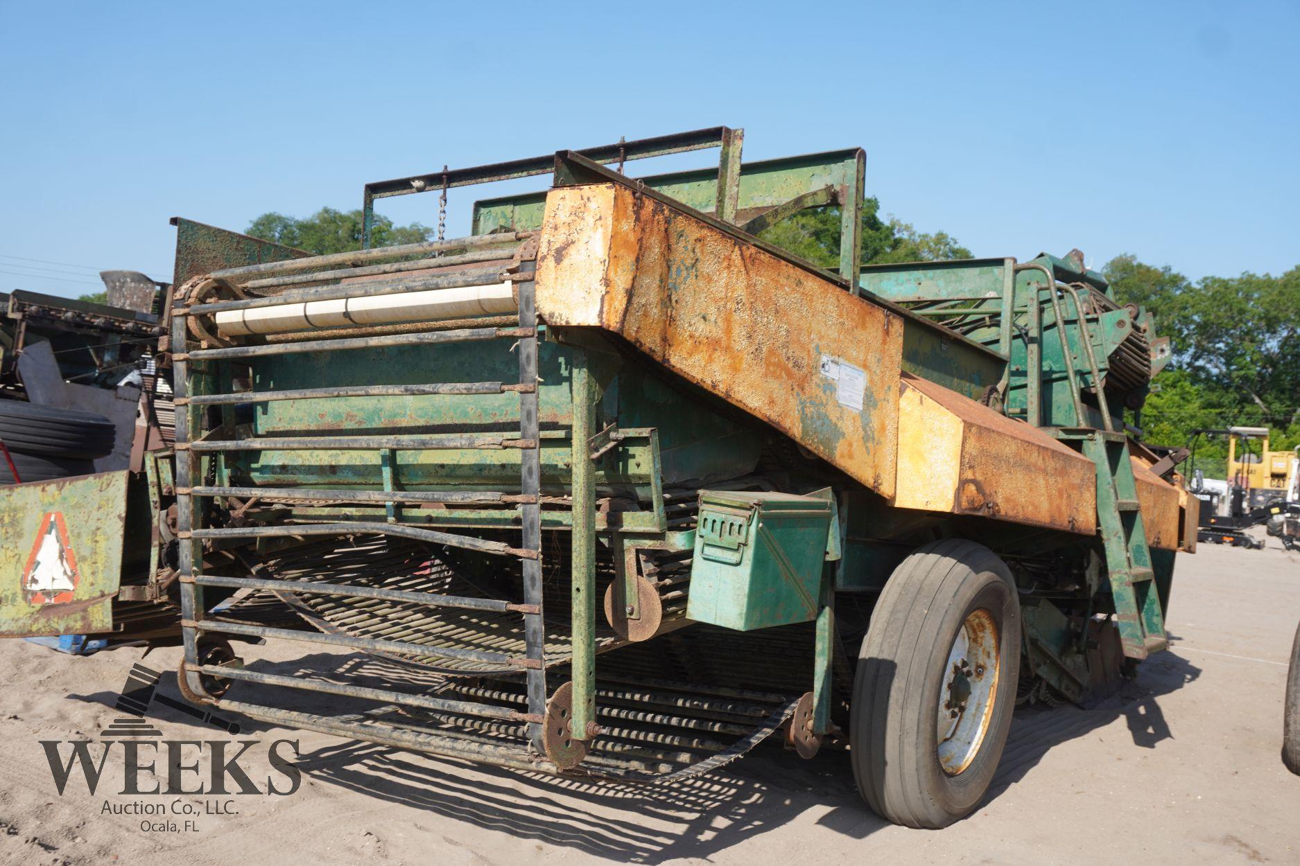 LOCKWOOD POTATO HARVESTER