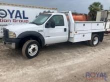2007 Ford F-450 Super Duty Flatbed Truck