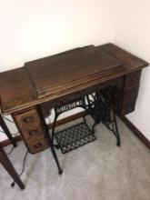 Antique singer sewing machine - Upstairs
