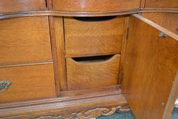 Oak Side Buffet w/Metal Pulls and Ornate Fixture; By Lexington;