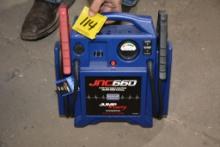 JNC660 Jump 'n Carry 12v Starter Pack