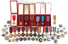 48 WWI TO POST WAR POLISH MILITARY REGIMENT MEDALS